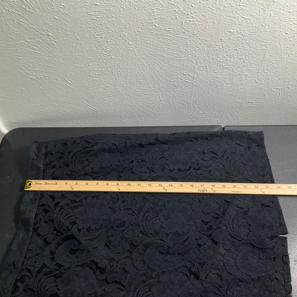 Chico's‎ Black Lace Pencil Skirt Lined Career Office Party Elegant Size 2.5 - Picture 9 of 10